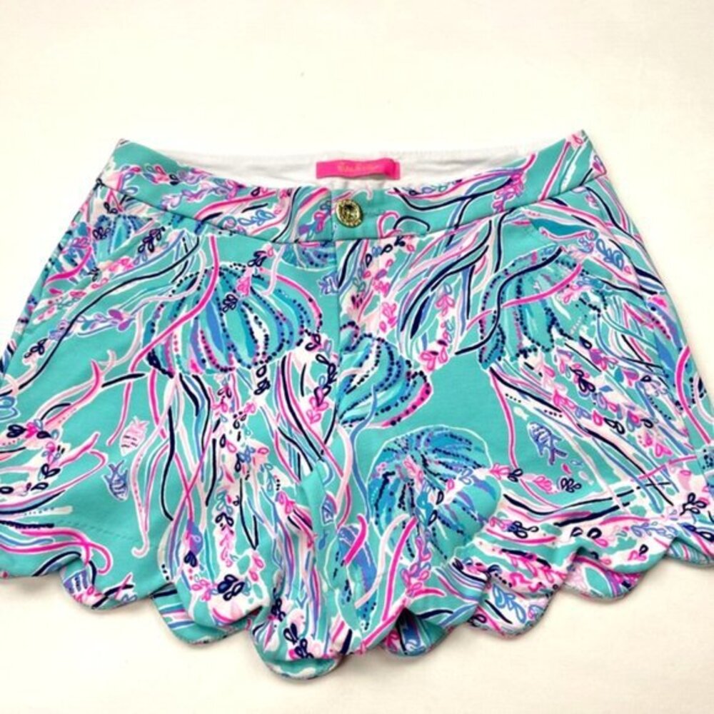 Lilly Pulitzer Buttercup‎ Knit Shorts Women 0 EUC Stretched Pockets Scalloped